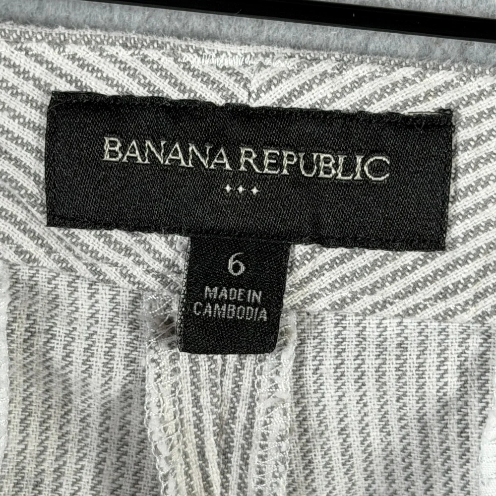 Banana Republic‎ Womens Grey White Striped Linen Cotton Shorts Size 6 326782-00